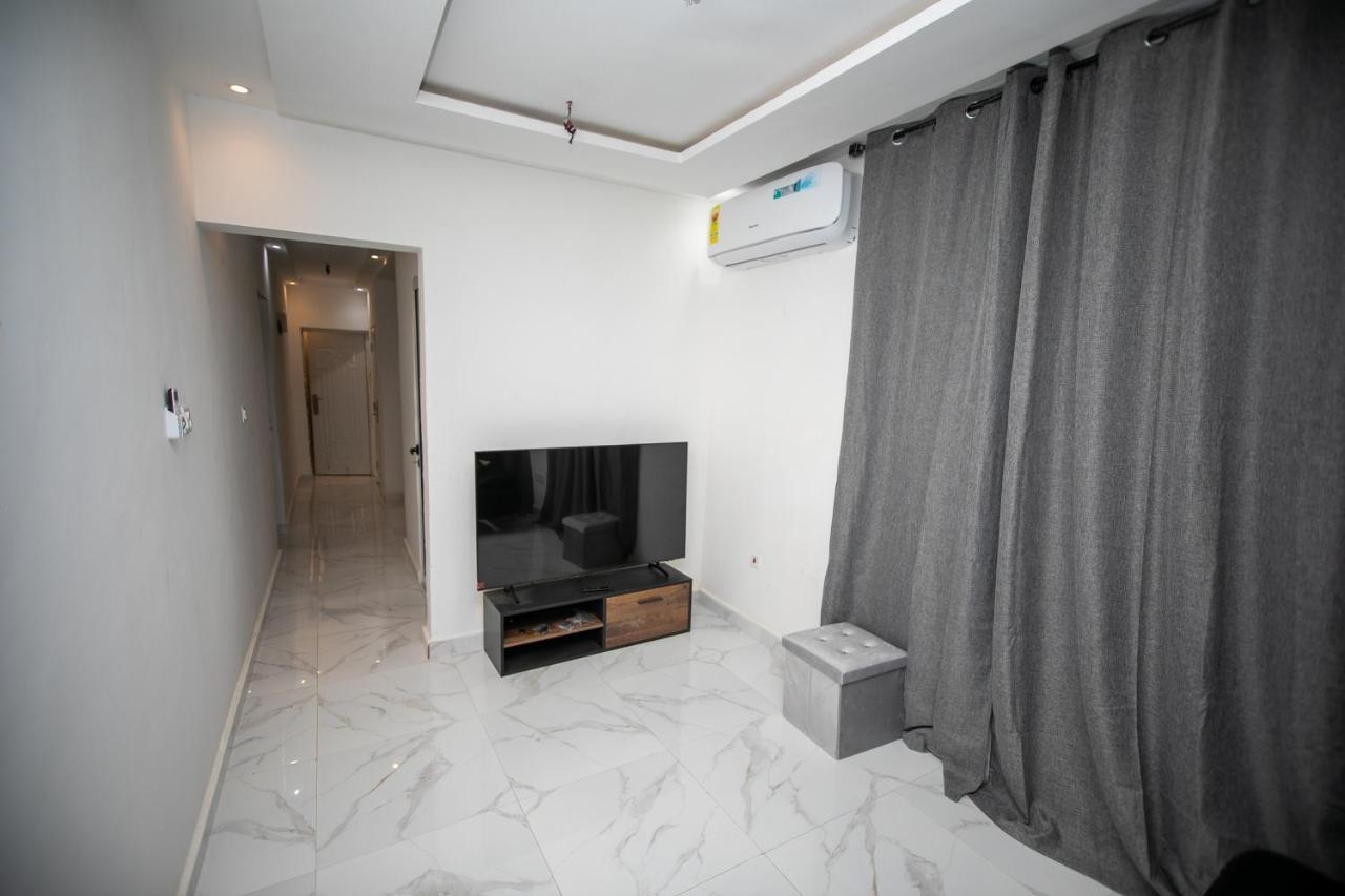 Marysin Guest House Аккра Экстерьер фото